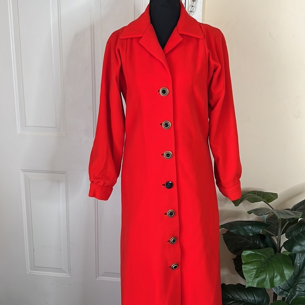 Vintage Long red Velvet 80s Button Up Long Sleeve 80’s  Coat Size‎ 4/6